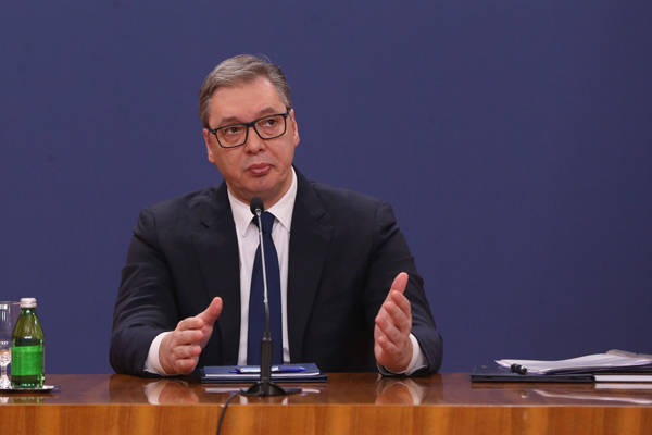 皇冠信用网结算日_欧盟威胁武契奇:要是去俄罗斯皇冠信用网结算日,就拒绝塞尔维亚加入欧盟