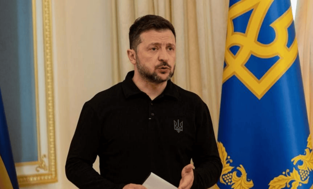 皇冠信用网怎么注册_泽连斯基揪着“中国援俄”不放皇冠信用网怎么注册,又要见中国大使,孤注一掷“碰瓷”中国是打什么算盘?