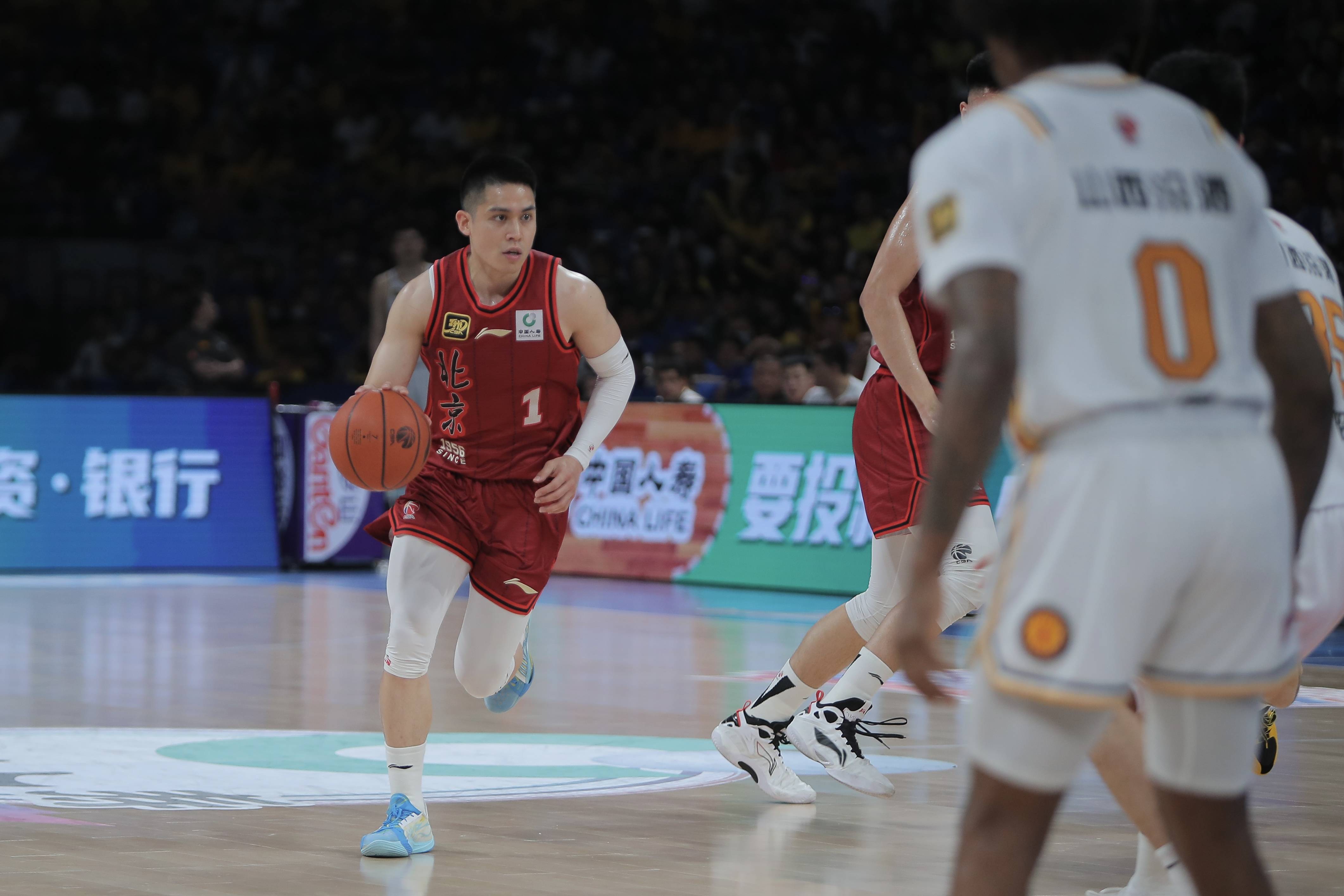 皇冠信用网押金多少_总决赛前瞻:广厦冲队史首冠 曾凡博伤缺北京影响大