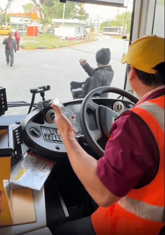 体育皇冠信用网_“中国人不要来新加坡”体育皇冠信用网,两名中国女子在新加坡旅游时遭醉汉骚扰