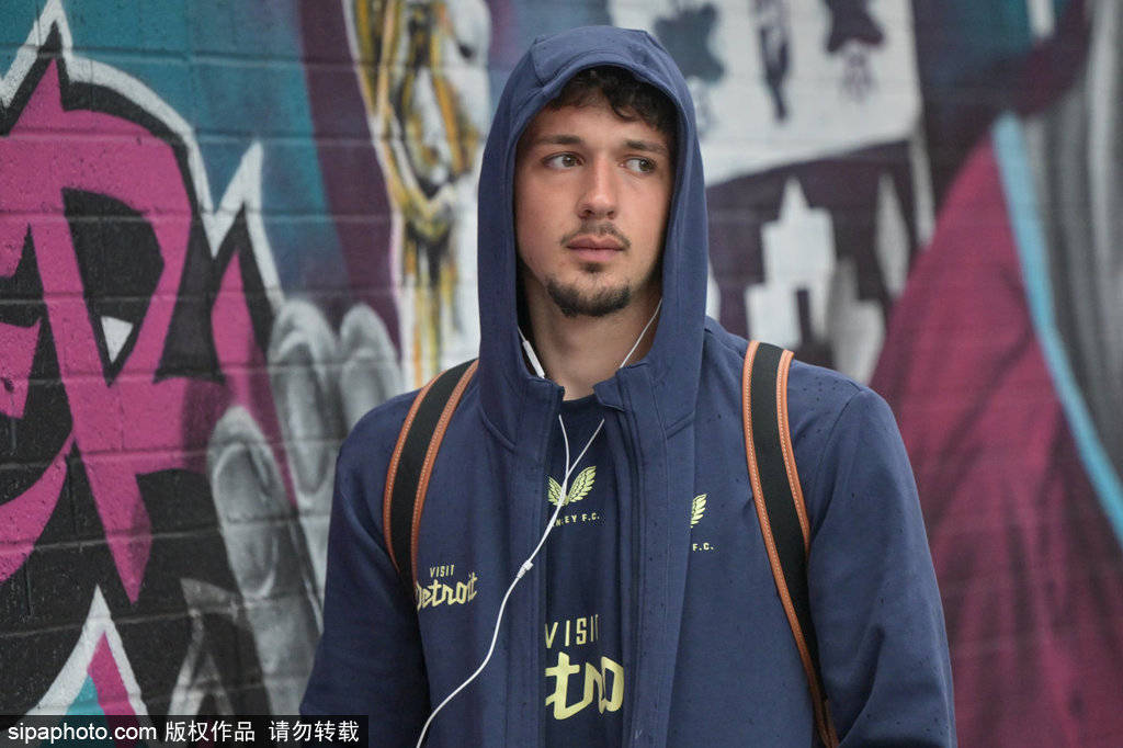 英格兰冠军联赛_曼联新星崛起:德比郡16岁天才门将查理-哈迪即将加盟红魔