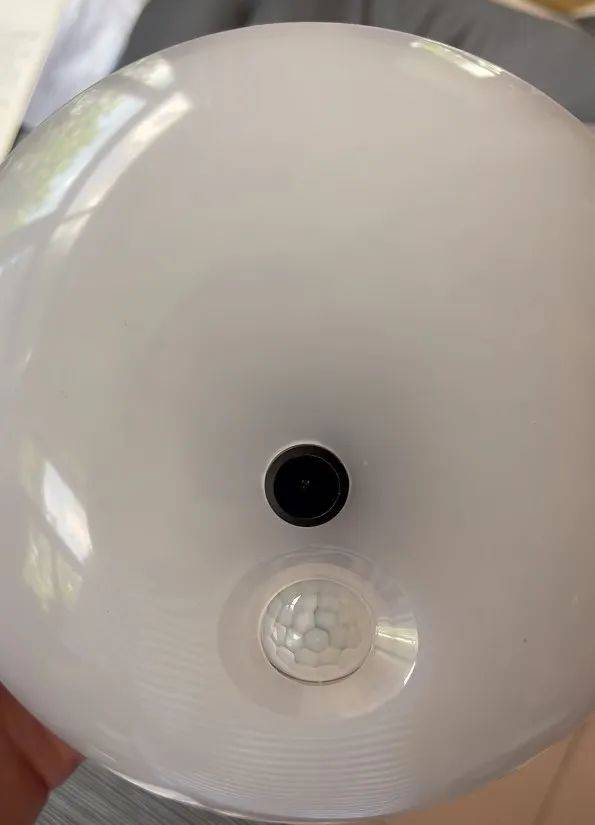 怎么注册皇冠信用网
_女租客在停电后发现伪装成灯泡的隐蔽摄像头怎么注册皇冠信用网
,房东希望退租,并愿退还剩余三个月的租金,警方立案调查