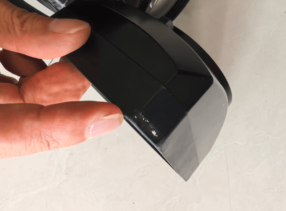 皇冠信用登1
_愤怒皇冠信用登1
!昆明电视台女记者采访时被打 摄像机遭损坏