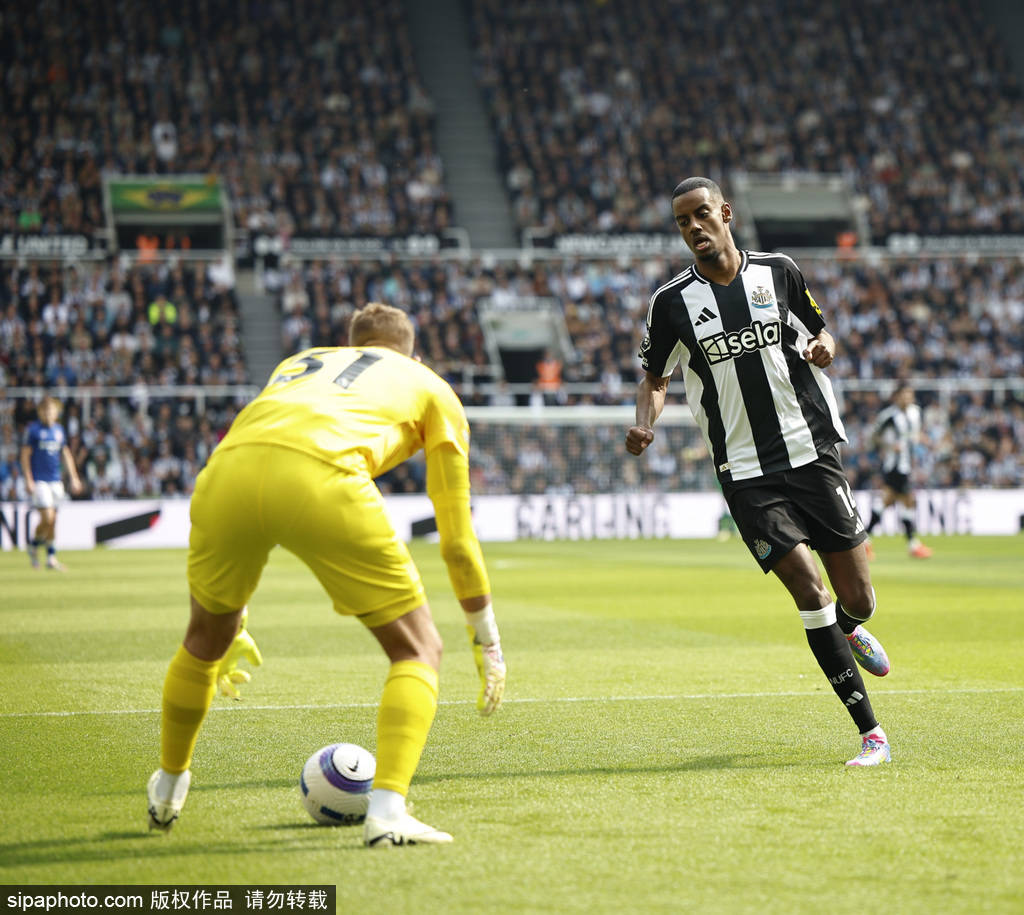 皇冠信用网足球代理
_引援大手笔！利物浦1.3亿求购伊萨克皇冠信用网足球代理
，3500万格伊转会能否成真？