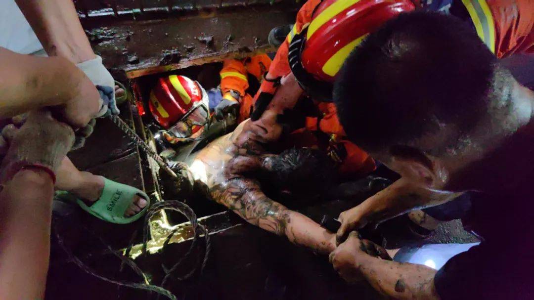 福岛联队vs鹿儿岛联_1人掉入猪舍粪池致3人殒命福岛联队vs鹿儿岛联!经济损失193.9384万元