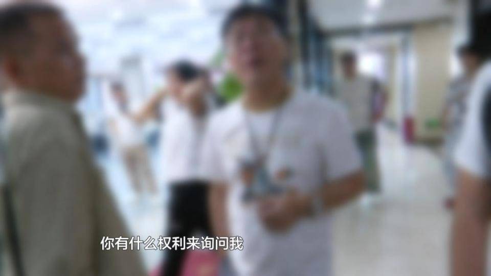 希腊超级联赛甲组_男子花30万讨老婆希腊超级联赛甲组,一个月不到人财两空!婚介所回怼记者:再拍我就对你不客气