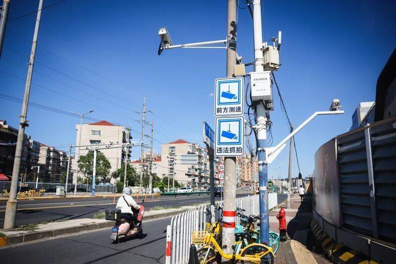 皇冠信用網账号开通_突然抢手!上海市民排队去买最后一波皇冠信用網账号开通,“以后买不到了”