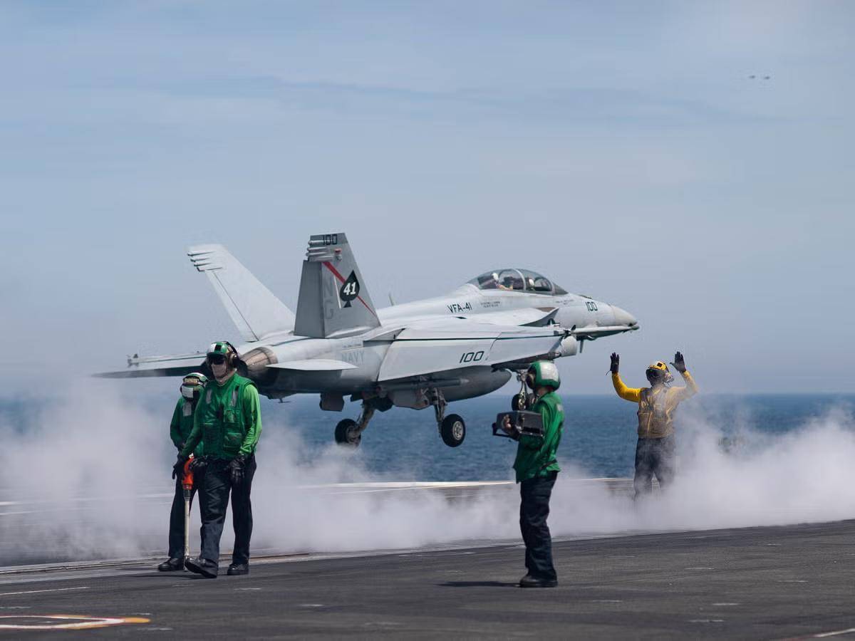 皇冠信用網开户_变天了皇冠信用網开户,美国媒体首次公开承认,美海军在舰载机领域被福建舰击败