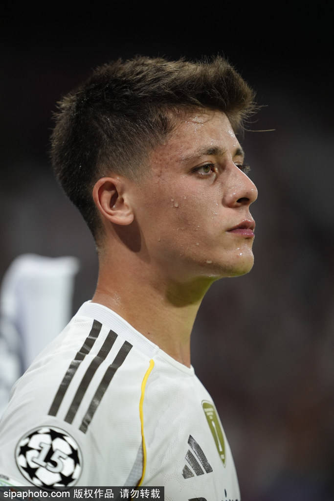 皇冠信用在线开户_姆巴佩倒下震惊足坛:皇马核心伤情成谜皇冠信用在线开户,世界杯预选赛或受影响