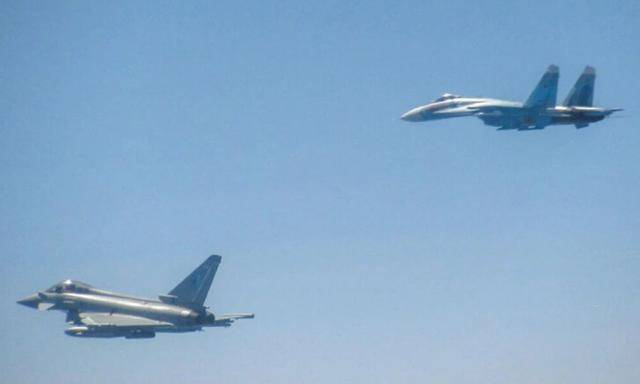 皇冠信用網可以占几成
_普京拒绝后皇冠信用網可以占几成
,特朗普叫停普特会!12国倒戈,泽连斯基决定停火?