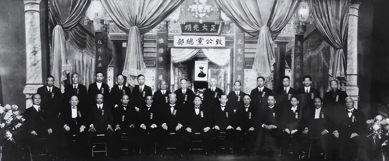 皇冠信用网哪里申请
_洪门成立“除奸队”皇冠信用网哪里申请
,消灭台独!赖清德傻眼了,洪门究竟有多厉害