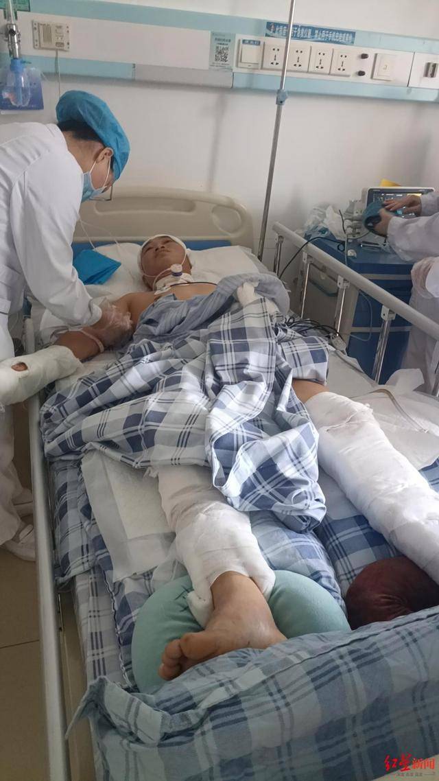 皇冠信用網出租
_男子借宿同学家皇冠信用網出租
,隔日持刀行凶致1死1重伤