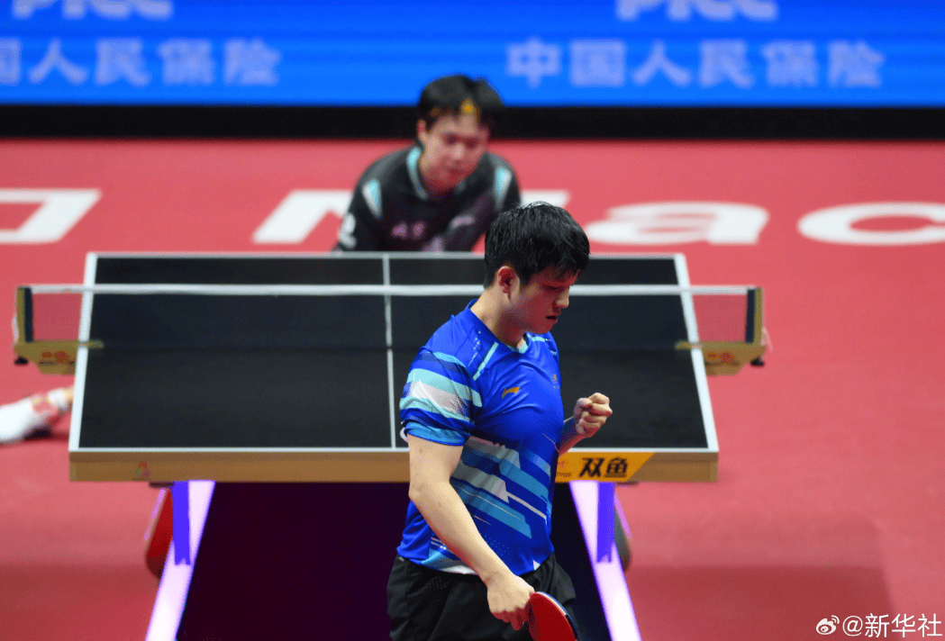 皇冠信用网代理_樊振东点赞王楚钦“是中国队绝对的领军人物”皇冠信用网代理,王楚钦回应输球:思想出现问题