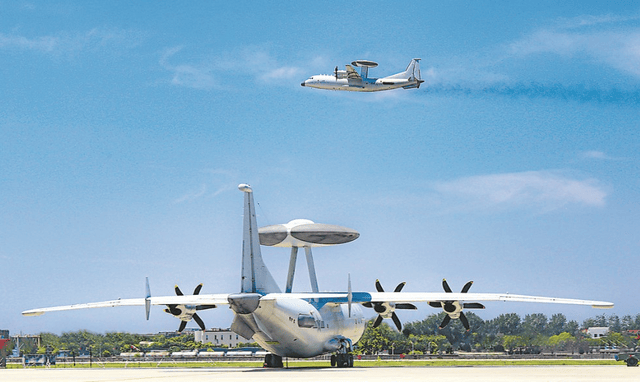 皇冠信用网登_外媒拍下天空中的“巨无霸”：空警-3000皇冠信用网登，如何定义未来空战？