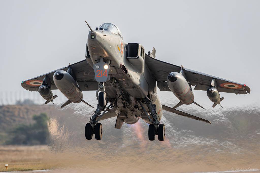 皇冠hga038客户端_大跌眼镜!真没想到皇冠hga038客户端,被巴铁歼-10暴揍的印度空军,向阿曼买战机