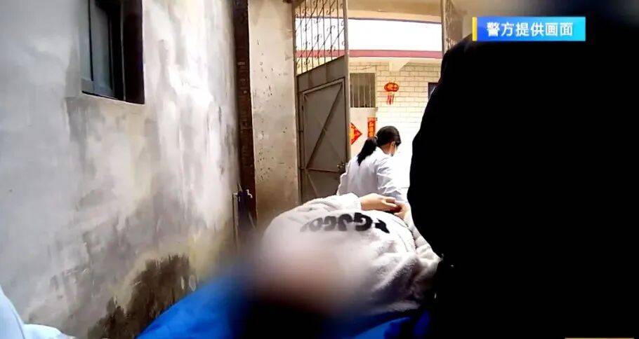 皇冠信用登2代理网址_9岁男孩因作业“气晕”妈妈!之后临危不乱报警求助皇冠信用登2代理网址,给民警“导航”又堪称“模范操作”……