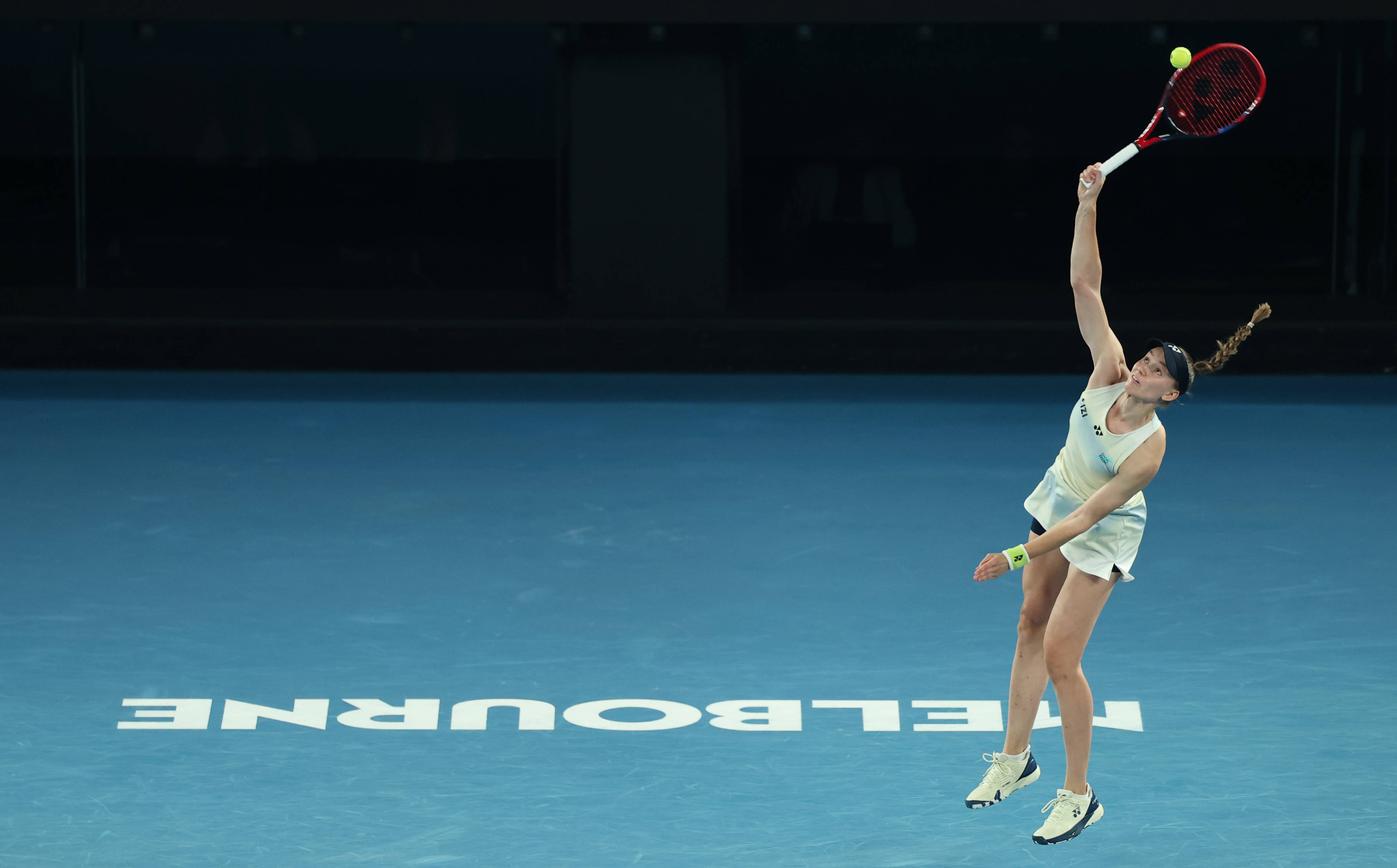 皇冠信用网出租足球_（体育）网球——澳网女单决赛：莱巴金娜对阵萨巴伦卡