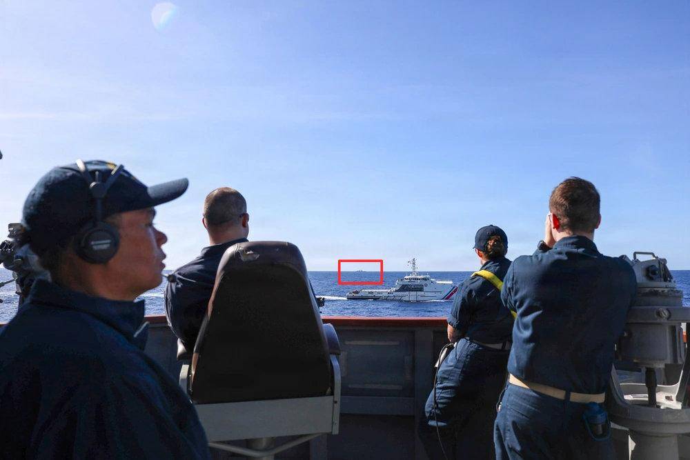 信用网如何申请_双方没碰面？看到中国海军055万吨大驱冲过来信用网如何申请，菲军从黄岩岛跑了