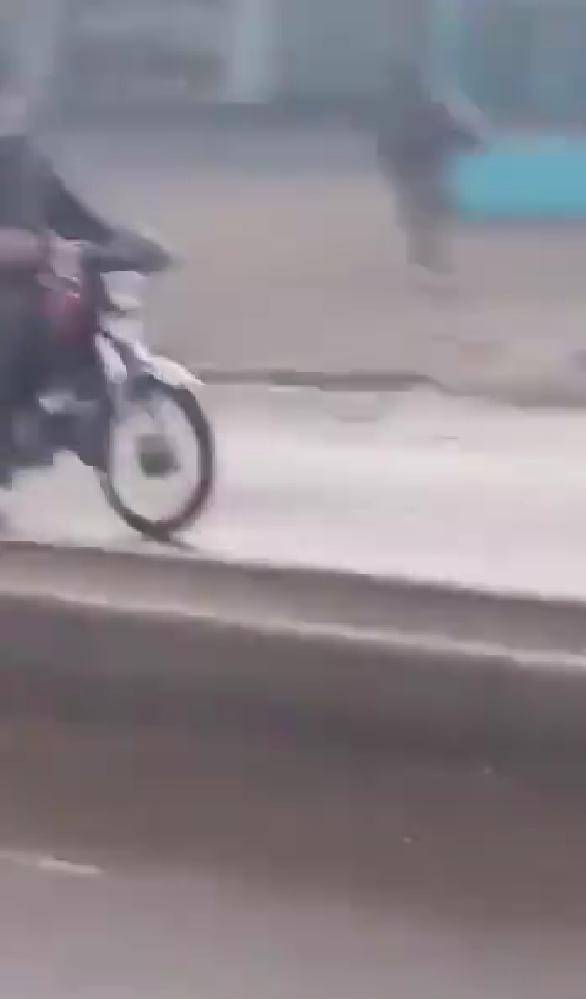 皇冠信用会员账号注册_血拼一夜！千名叛军死亡冲锋皇冠信用会员账号注册，巴铁翼龙大开杀戒：美械武器全被炸